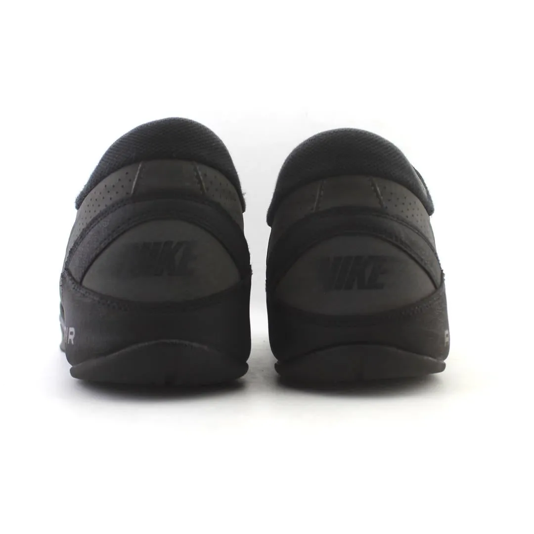 NIKE AIR RING LEADER