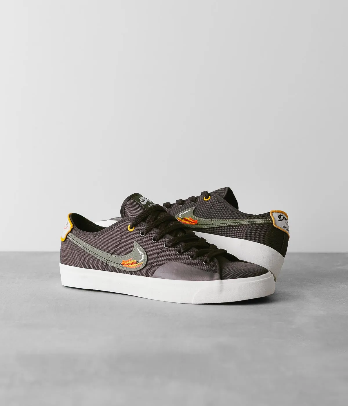 Nike SB Blazer Court DVDL Shoes - Baroque Brown / Medium Olive - Light Bone