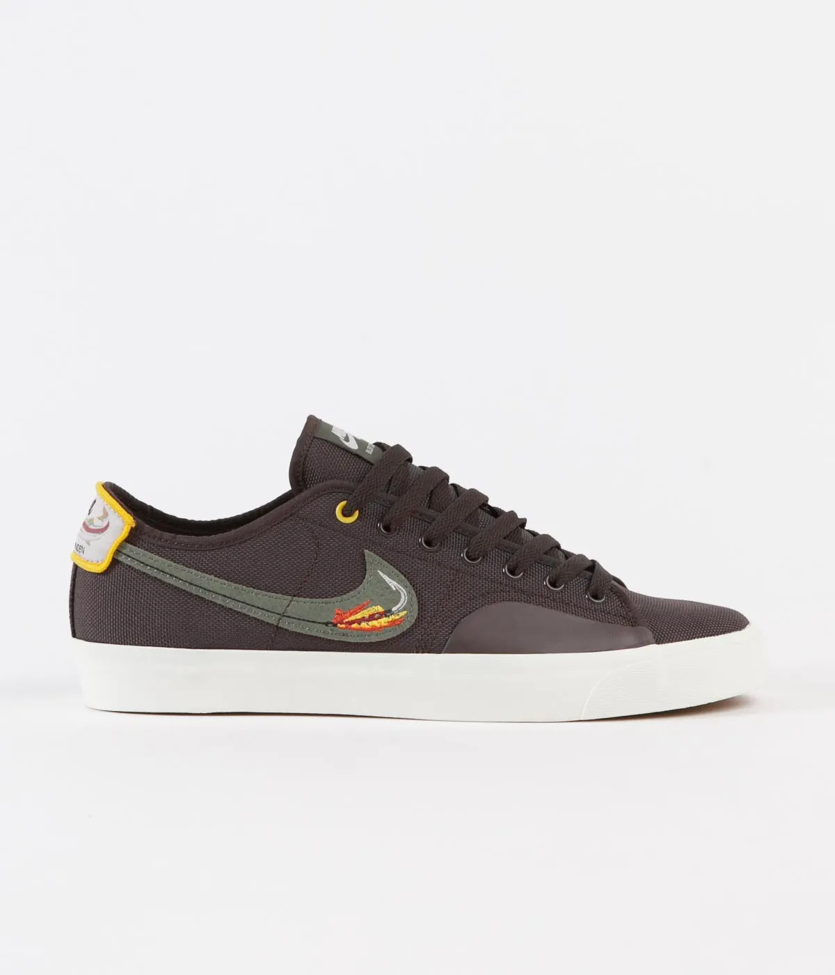 Nike SB Blazer Court DVDL Shoes - Baroque Brown / Medium Olive - Light Bone