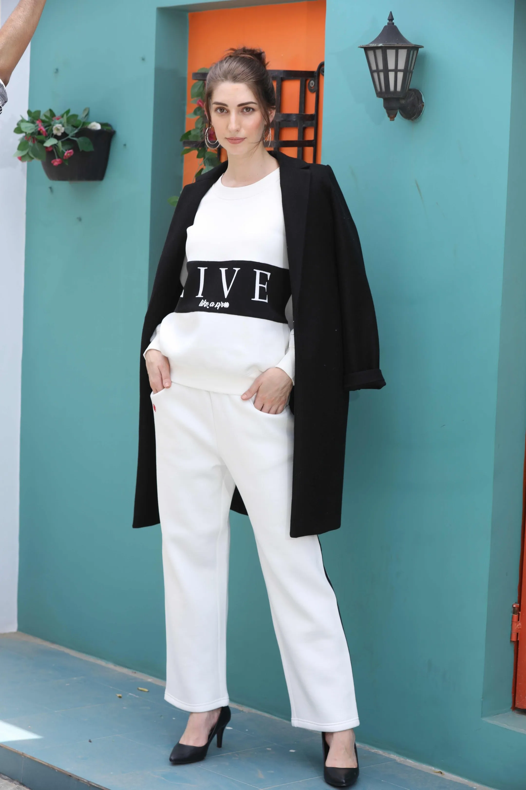 White Fleece Winter Co-ord: Live Like a Pro
